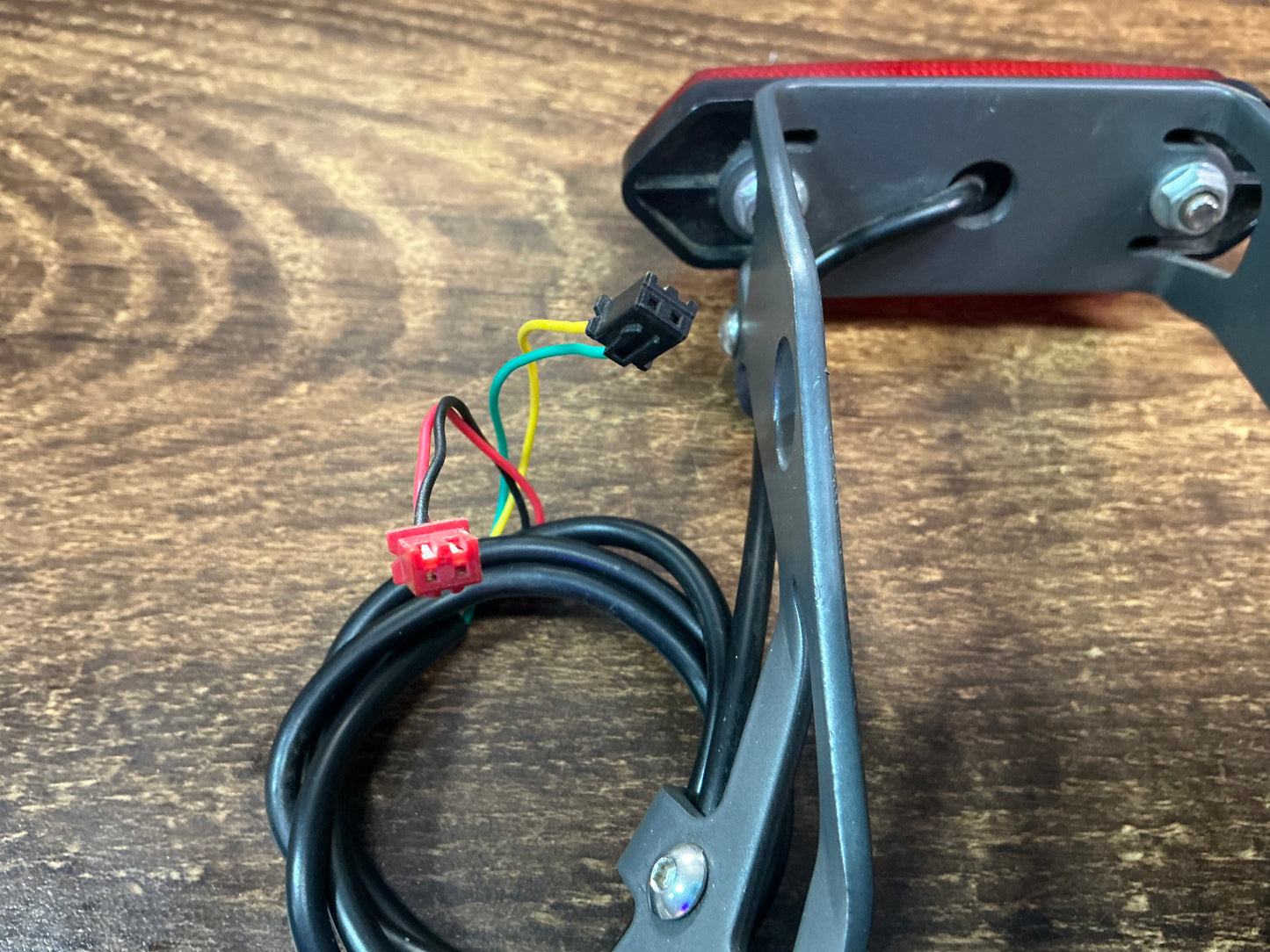 BRAKE LIGHT WITH BRACKET FOR DRAGON PREDATOR