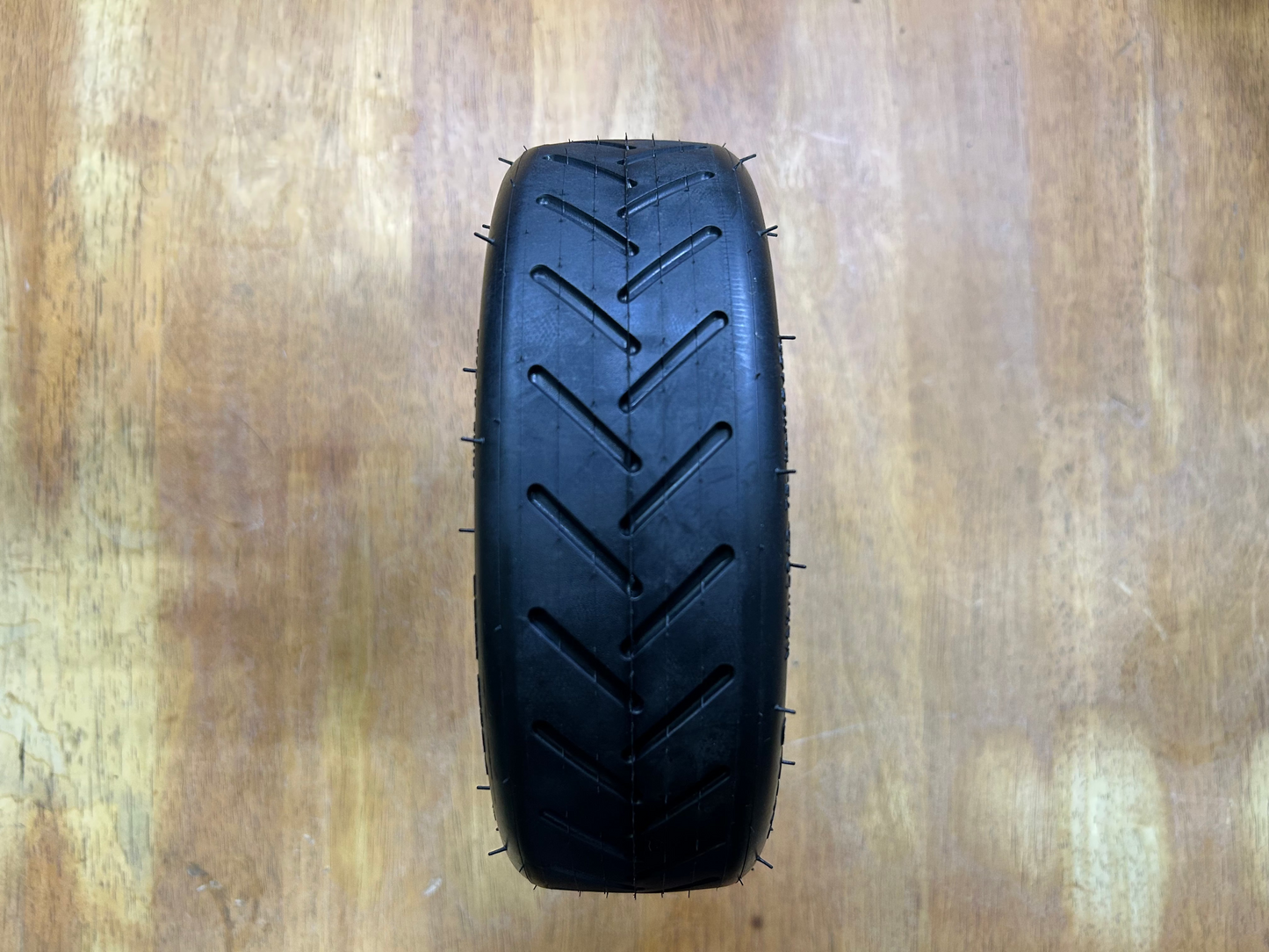 8.5 x 2 Tyre
