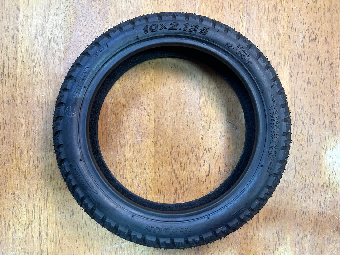 10 x 2.1.25 Semi Off-road Tyre