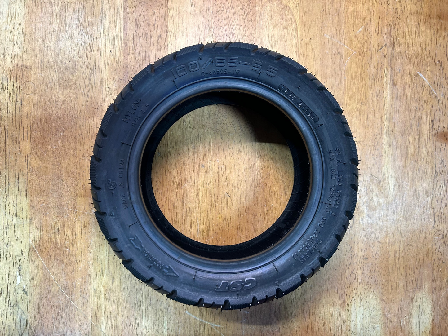 100/55 - 6.5 Tubeless Electric Scooter Road Tyre