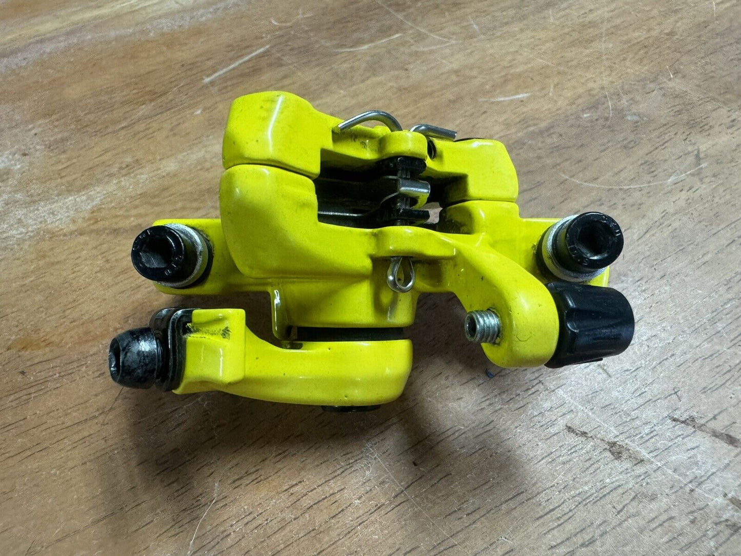 Yellow Rear Right Brake Calliper Dragon Electric Scooter Raptor Carbon Oxy