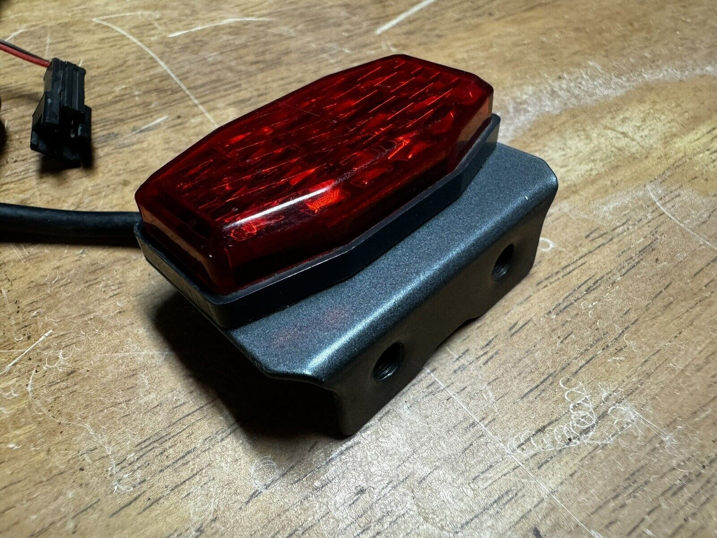 Dragon Cyclone Cyclone Pro Electric Scooter Rear Brake Tail Light 36-72v