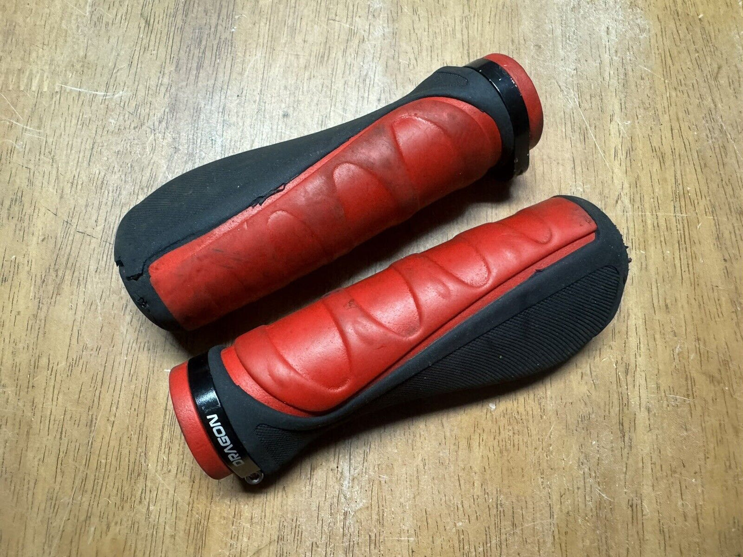 Dragon Electric Scooter Grip Set GT GTS GTR V2 Cyclone Universal All Model Brand