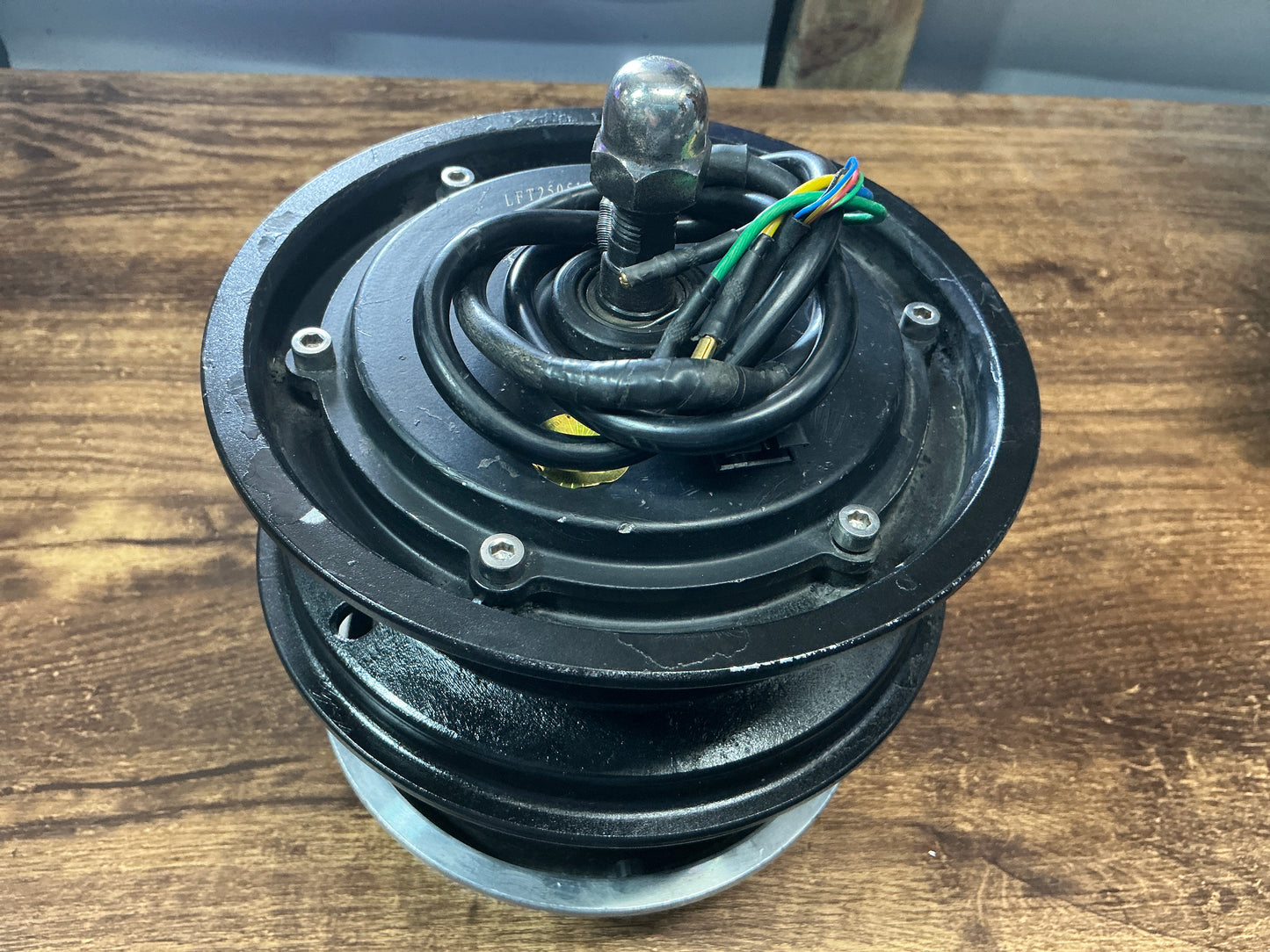 SECOND HAND - 1500W 11 INCH FRONT MOTOR SUITABLE FOR DRAGON PREDATOR & CYCLONE PRO