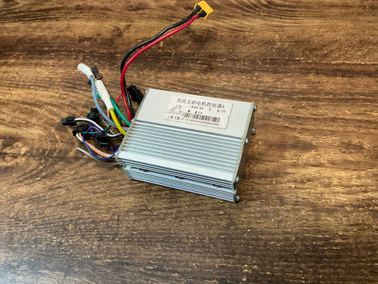 DRAGON GTR V2, CYCLONE (8” dual motor version) A Controller