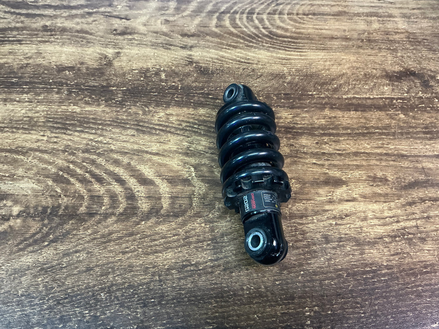 SECOND HAND - REAR SPRING FOR DRAGON PREDATOR (new style)