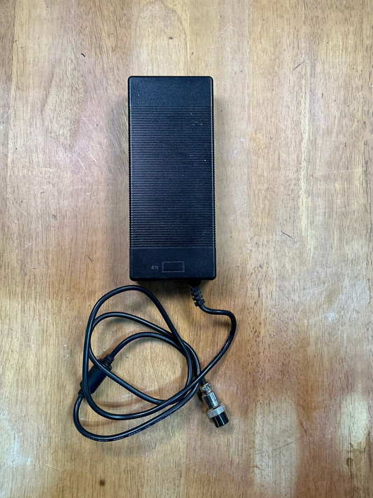 52V - (58.8) Charger GX16