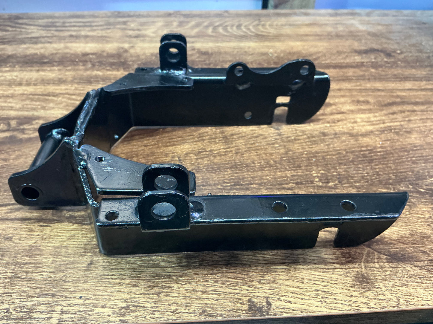 SECOND HAND - REAR SWING ARM FOR DRAGON GTR V2 (old version)
