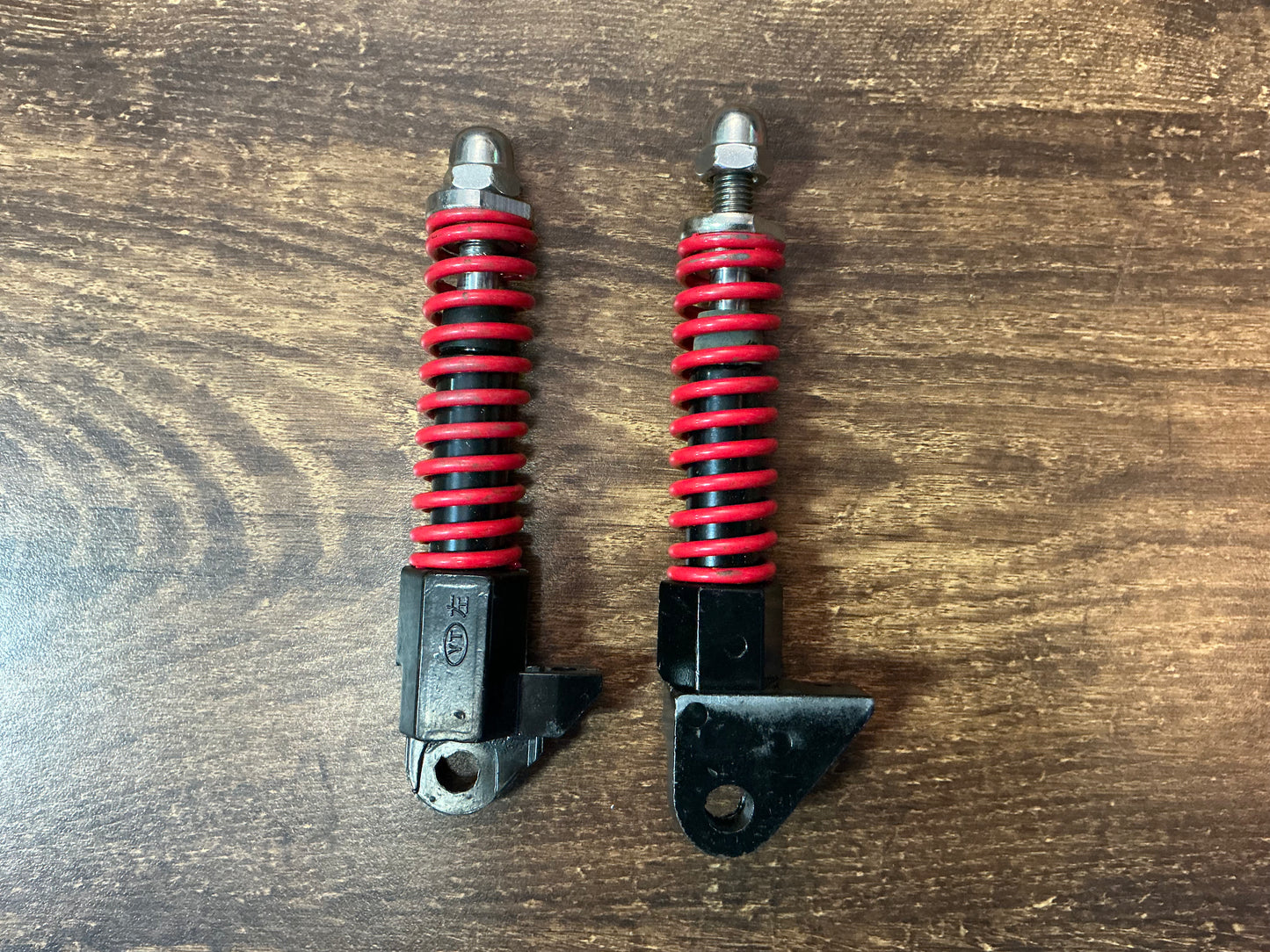 SECOND HAND - FRONT SHOCKS DRAGON GT