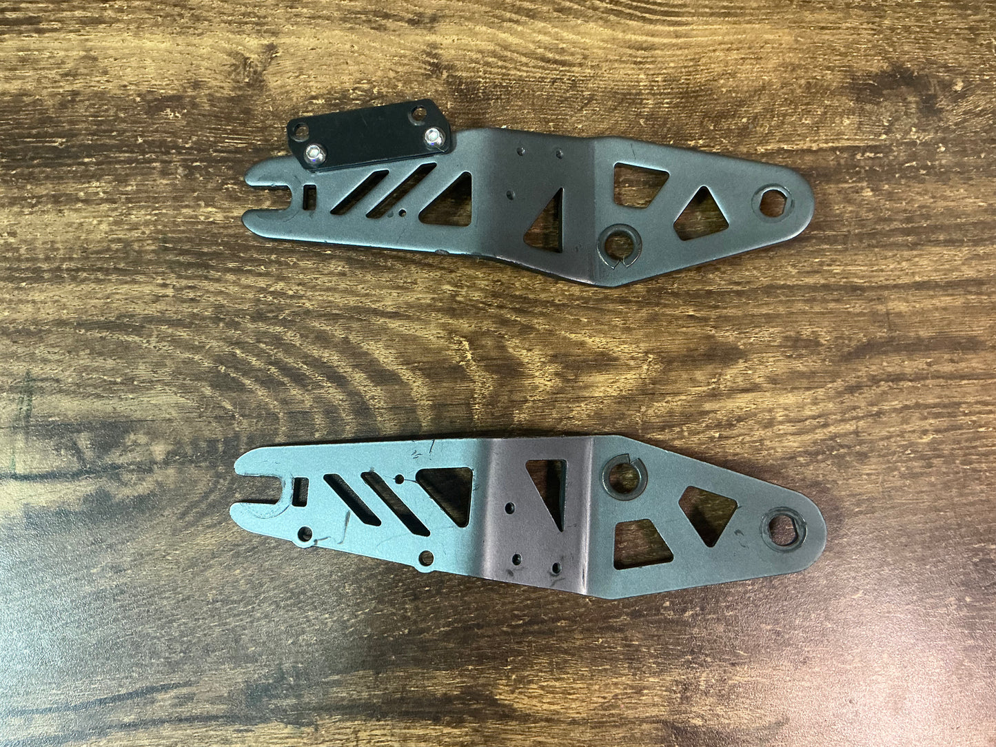 SECOND HAND - REAR SWING ARM DRAGON CYCLONE/ CYCLONE PRO