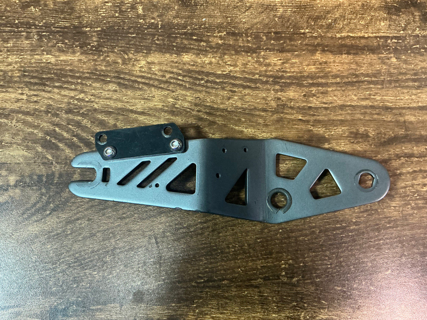 SECOND HAND - REAR SWING ARM DRAGON CYCLONE/ CYCLONE PRO