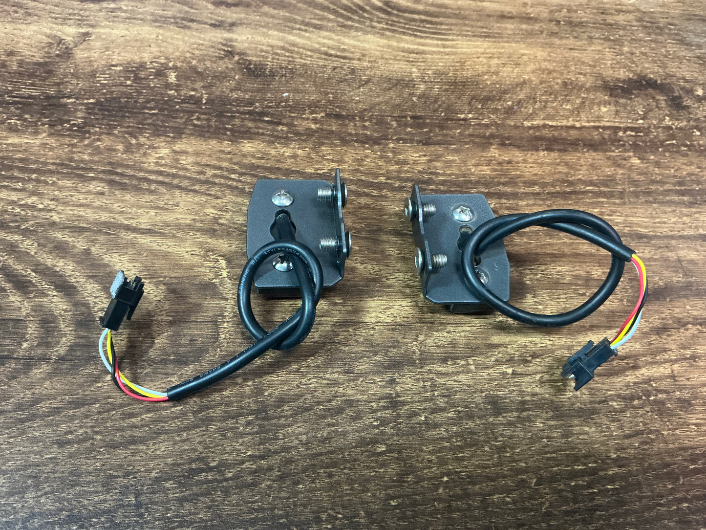 PAIR OF REAR LIGHT WITH BRCKET FOR DRAGON CYCLONE PRO