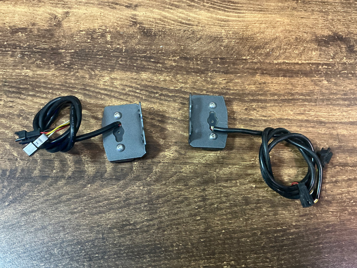 PAIR OF REAR LIGHT WITH BRCKET FOR DRAGON CYCLONE PRO