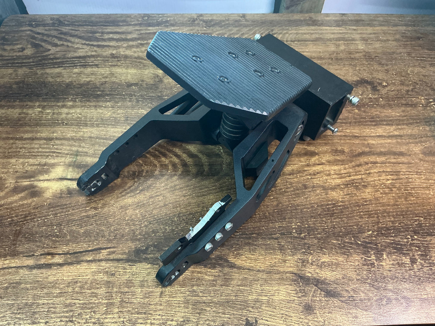 SECOND HAND - COMPLETE REAR ASSEMBLY FOR DRAGON RAPTOR