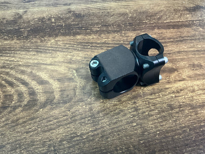 SECOND HAND - HANDLE BAR/ STEM CLAMP FOR DRAGON RAPTOR