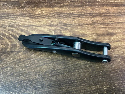 SECOND HAND - FOLDING MECH LOCKING HANDLE FOR DRAGON RAPTOR