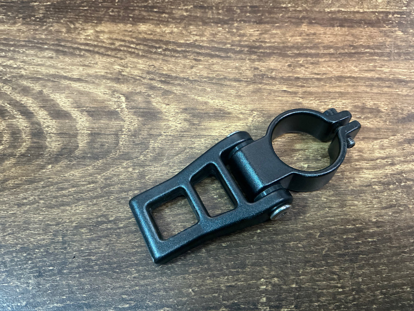SECOND HAND - HANDLE BAR HOOK SET FOR DRAGON RAPTOR