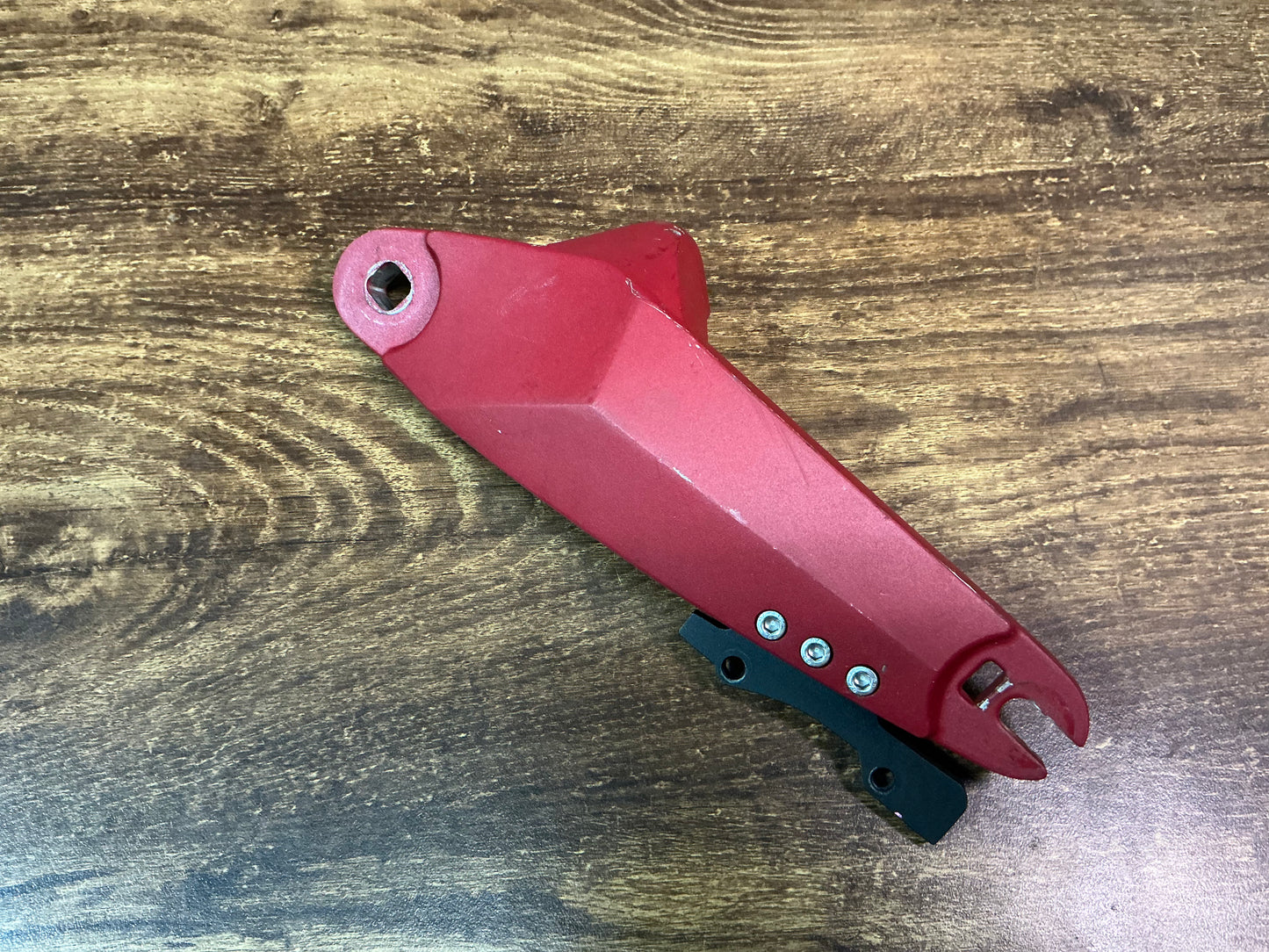 SECOND HAND - REAR SWING ARM FOR DRAGON X10