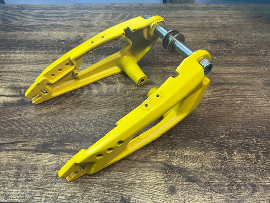 SECOND HAND - FRONT/ REAR SWING ARM FOR VSETT 10+