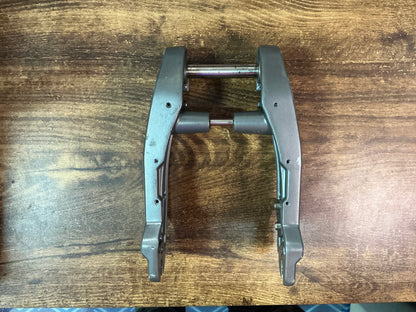 SECOND HAND - GREY FRONT/ REAR SWING ARM ASSEMBLY FOR DRAGON PREDATOR