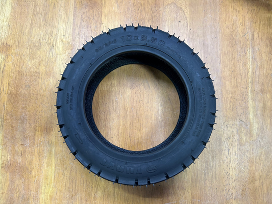 10 x 2.50 Tyre (Touvt)
