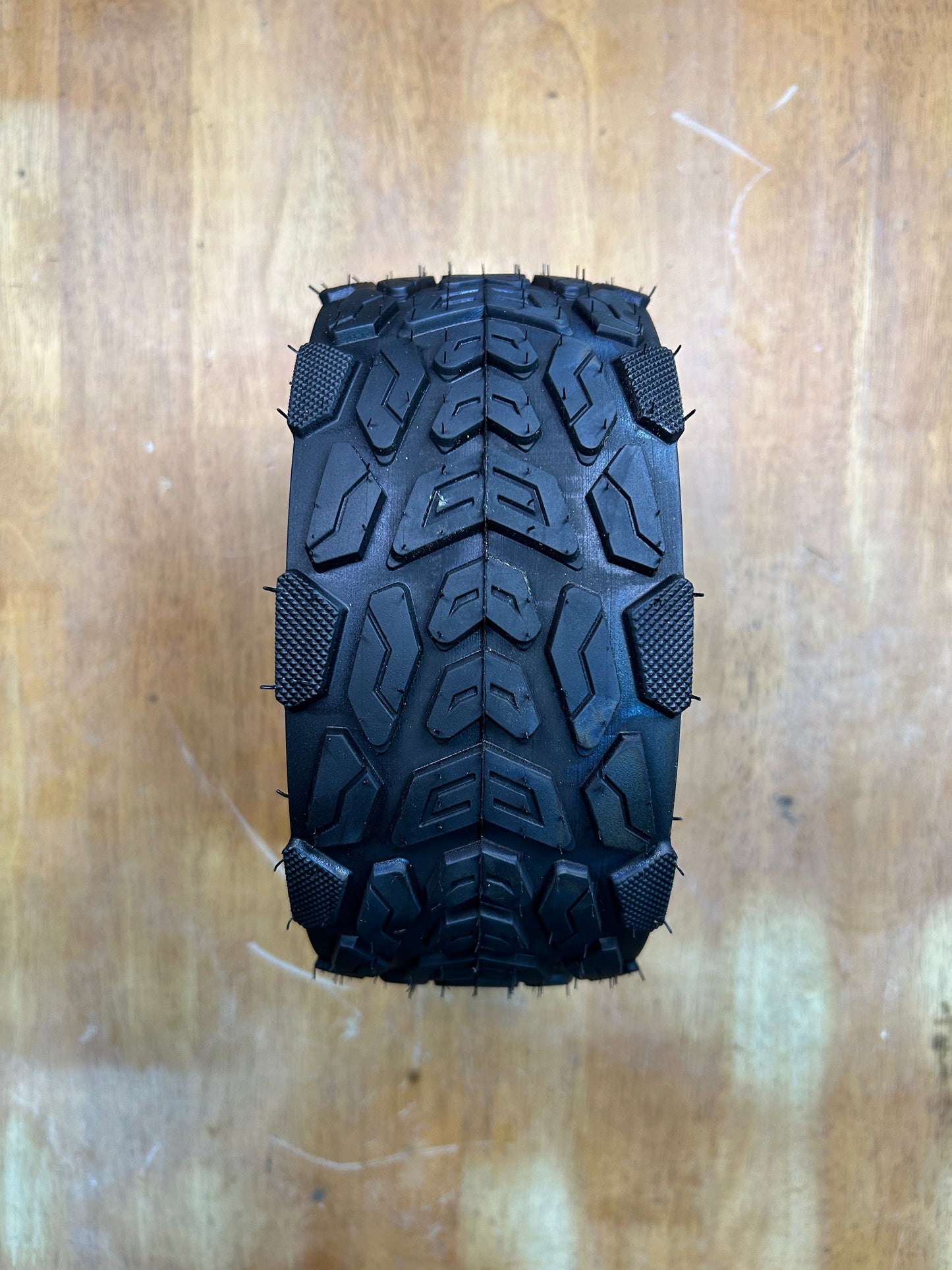 8 x 3 - 5.5 Electric Scooter Hybrid Tubeless Tyre