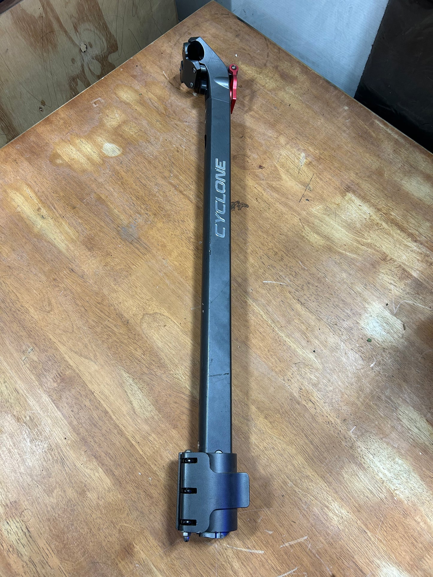 Dragon Cyclone/Pro Handlebar Stem Assembly