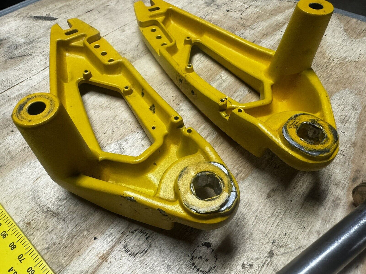 Original Vsett 10 Electric Scooter Front Or Rear Swing Arm Set Yellow